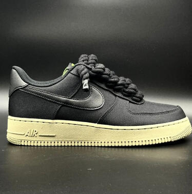 AF1 Big Laces LV8 209€