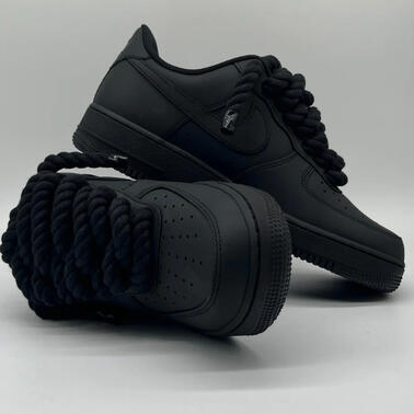 AF1 Big Laces Mat 220€
