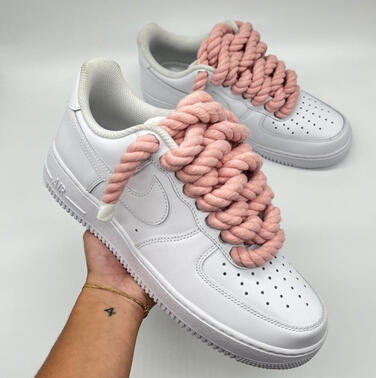 AF1 Big Laces Rose 199€