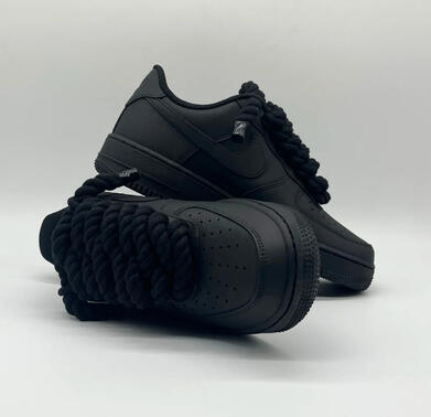 AF1 BigLaces Noir 199€