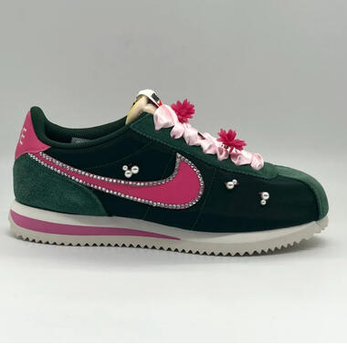 Nike Cortez Flower Bloom 199€
